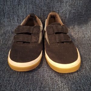Old Navy Black and Tan Sneakers Sz 9